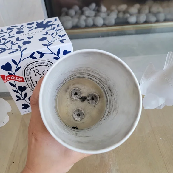 LIMITED EDITION DIPTYQUE ROSE CANDLE CERAMIC CONTAINER - Picture 5 of 7